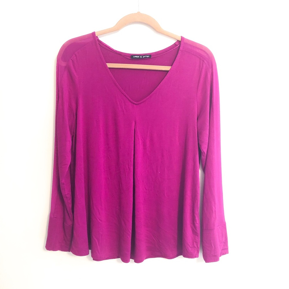 Long sleeved pink top